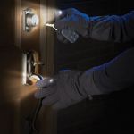 Light Casting Gloves help free up your hands
