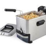 Messless Deep Fryer makes life a whole lot cleaner in the kitchen
