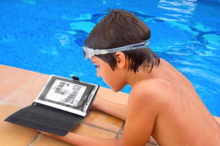 satechi-waterproof-tablet-case
